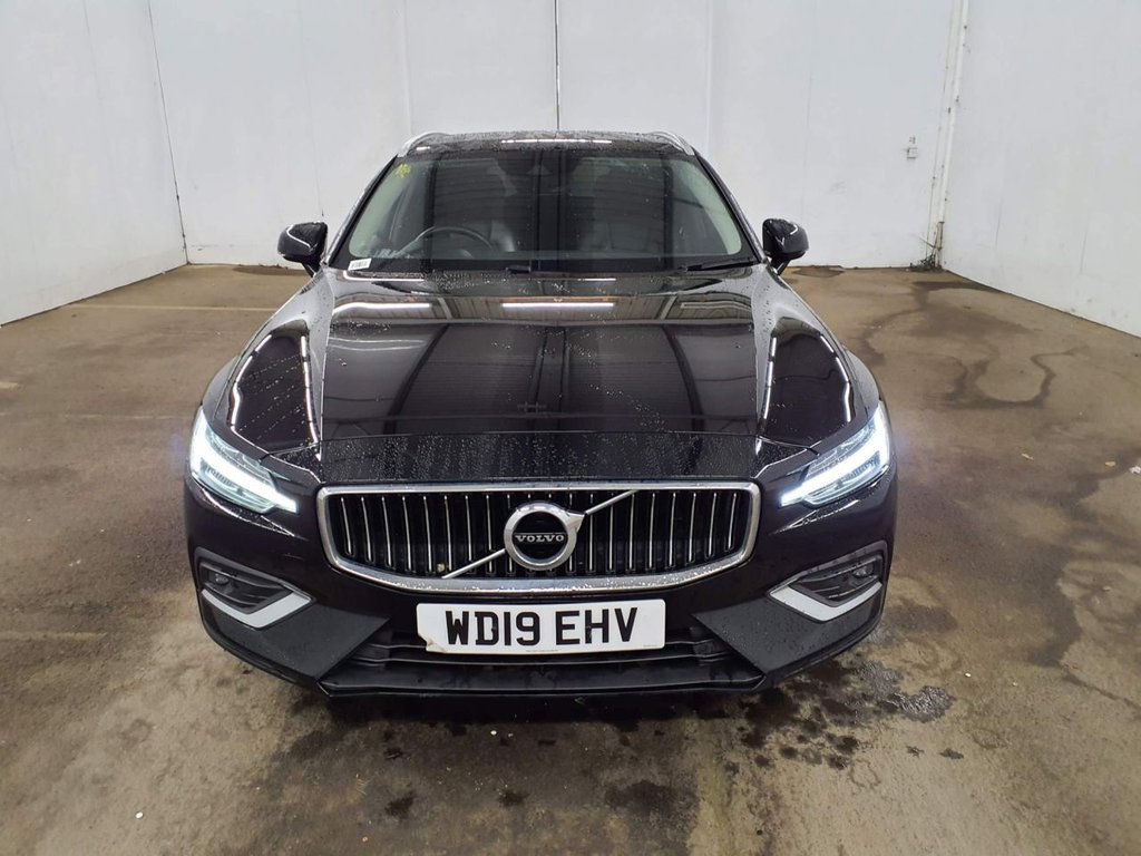 Used Volvo V60 2019 for sale - 77765109: Photo 3