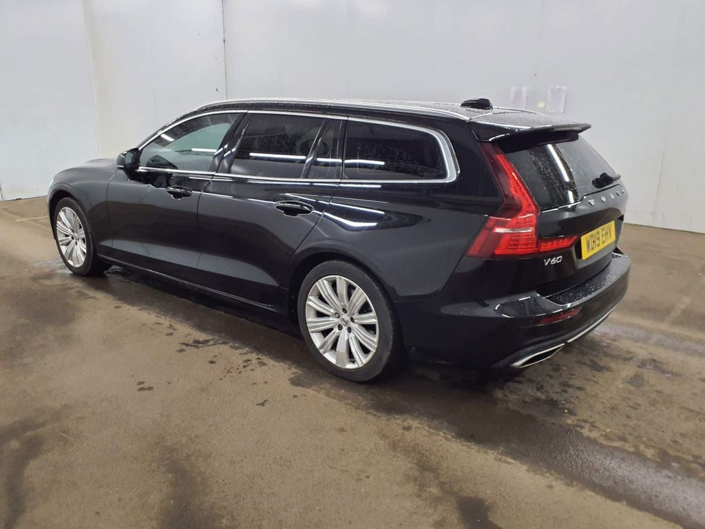 Used Volvo V60 2019 for sale - 77765109: Photo 4