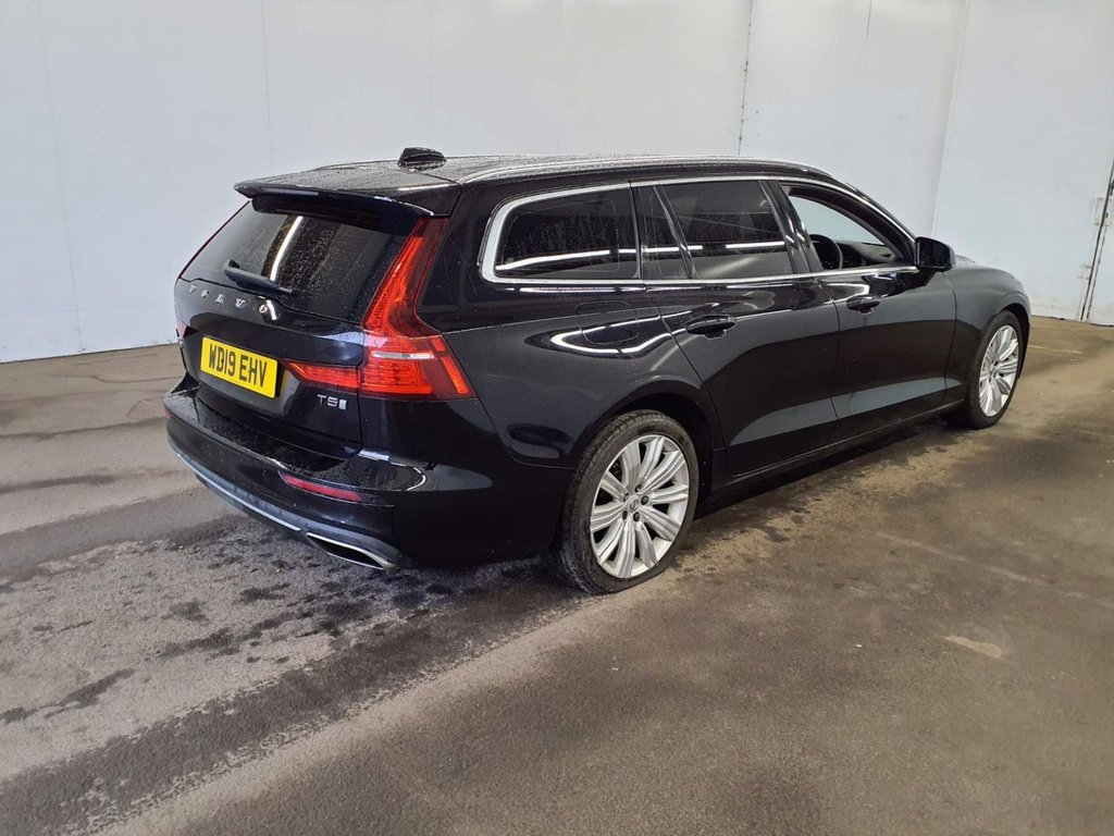 Used Volvo V60 2019 for sale - 77765109: Photo 7