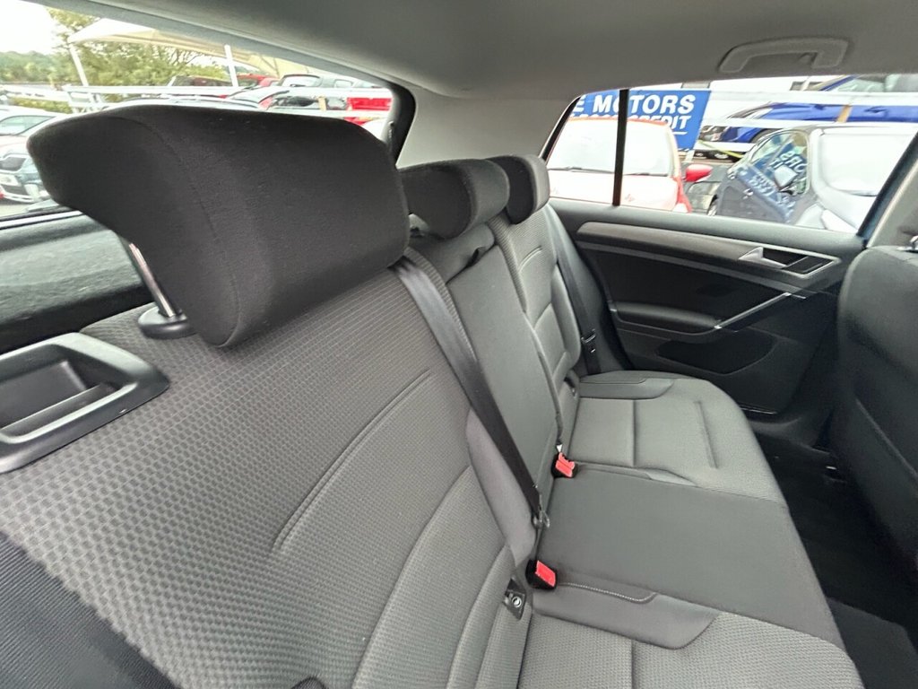 Used Volkswagen Golf 2015 for sale - 76092877: Photo 48