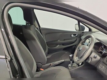 Used Renault Clio 2018 for sale - 77408025: Photo