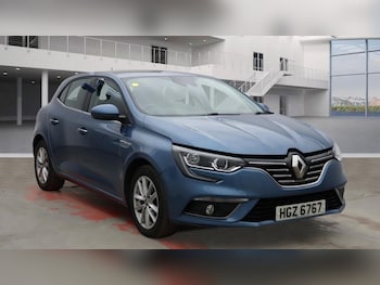 Used Renault Megane 2017 for sale - 77384505: Photo