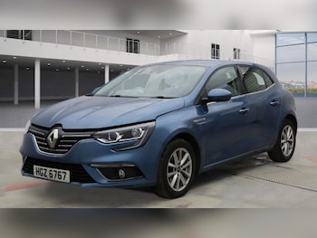 Used Renault Megane 2017 for sale - 77384505: Photo