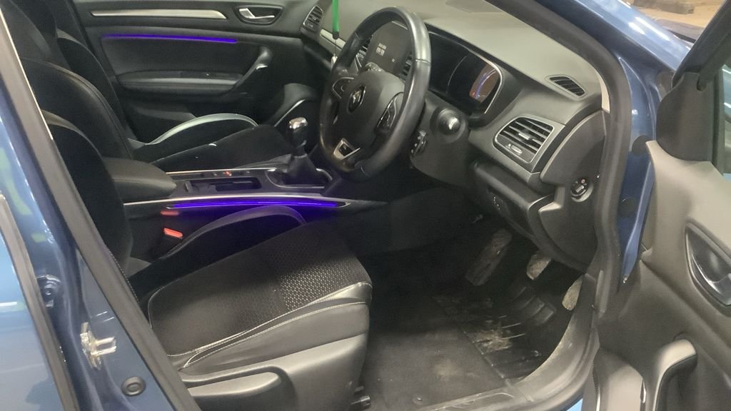 Used Renault Megane 2017 for sale - 77384505: Photo 9