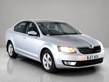 Used Skoda Octavia 2017 for sale - 79550511: Photo