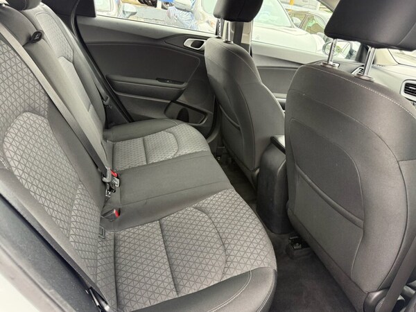 Used Kia Ceed 2019 for sale - 75527643: Photo 48