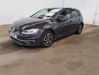 Used Volkswagen Golf 2019 for sale - 75242446: Photo