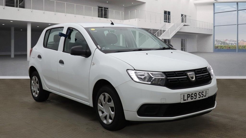 Used Dacia Sandero 2020 for sale - 76367733: Photo 1