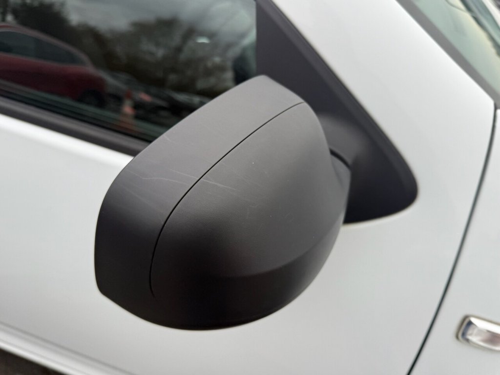 Used Dacia Sandero 2020 for sale - 76367733: Photo 47