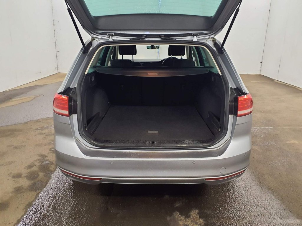 Used Volkswagen Passat 2017 for sale - 77905307: Photo 7