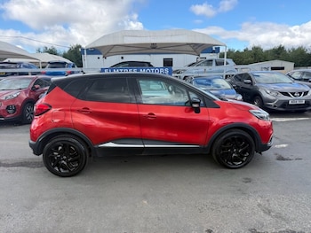 Used Renault Captur 2016 for sale - 79437819: Photo