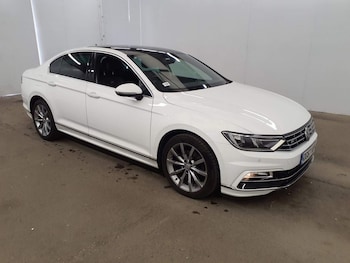 Used Volkswagen Passat 2017 for sale - 78181597: Photo