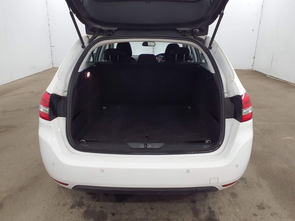 Used Peugeot 308 2016 for sale - 77765060: Photo 7