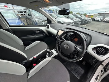 Used Toyota AYGO 2016 for sale - 78597450: Photo