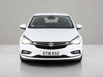 Used Vauxhall Astra 2018 for sale - 79394342: Photo