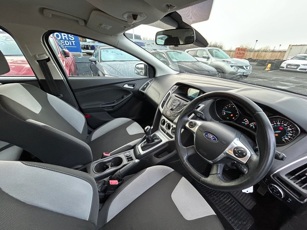 Used Ford Focus 2014 for sale - 77121426: Photo 2