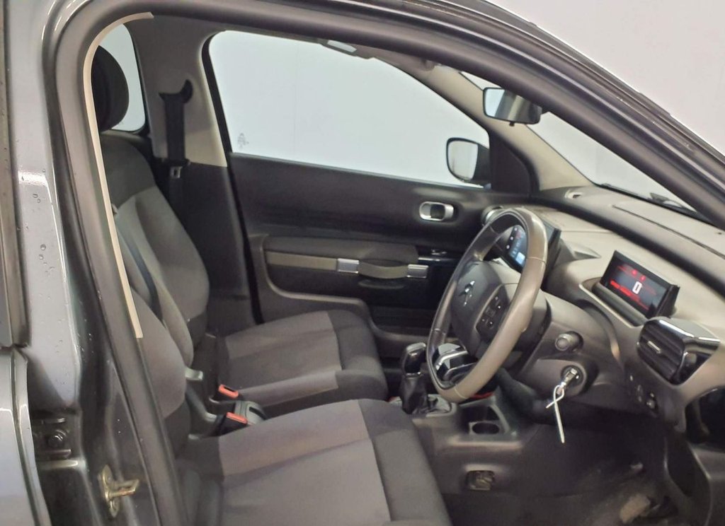 Used Citroen C4 Cactus 2014 for sale - 77655490: Photo 2