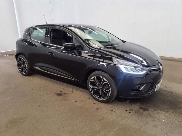 Used Renault Clio 2017 for sale - 76118833: Photo 1