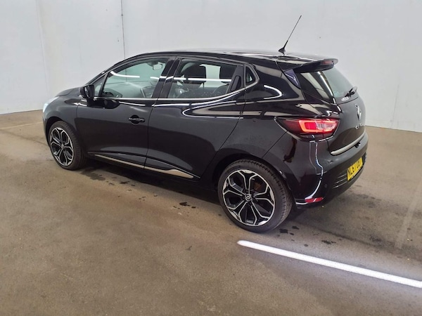 Used Renault Clio 2017 for sale - 76118833: Photo 5