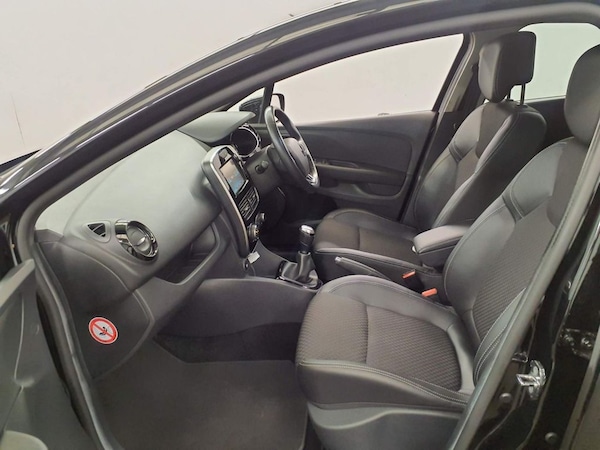 Used Renault Clio 2017 for sale - 76118833: Photo 9