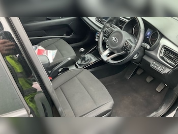 Used Kia Rio 2018 for sale - 77850376: Photo