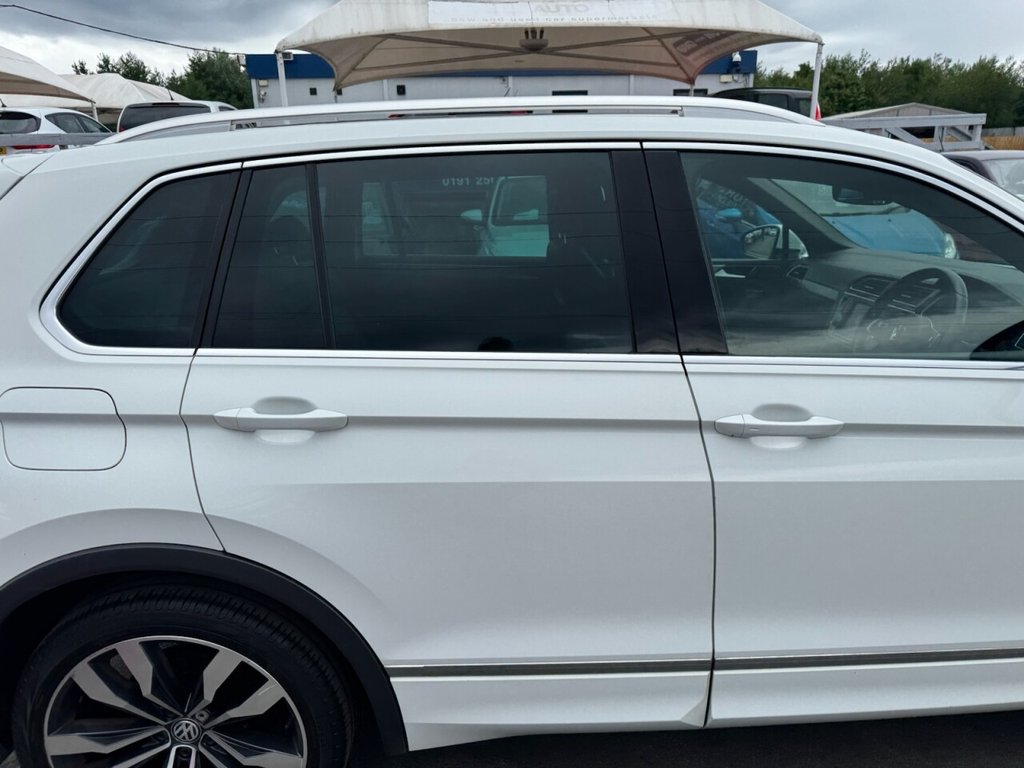 Used Volkswagen Tiguan 2017 for sale - 76900430: Photo 14