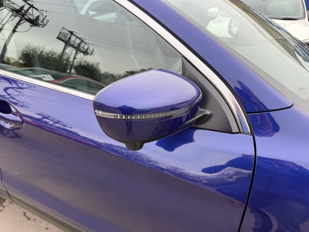Used Nissan Qashqai 2017 for sale - 76163398: Photo 47