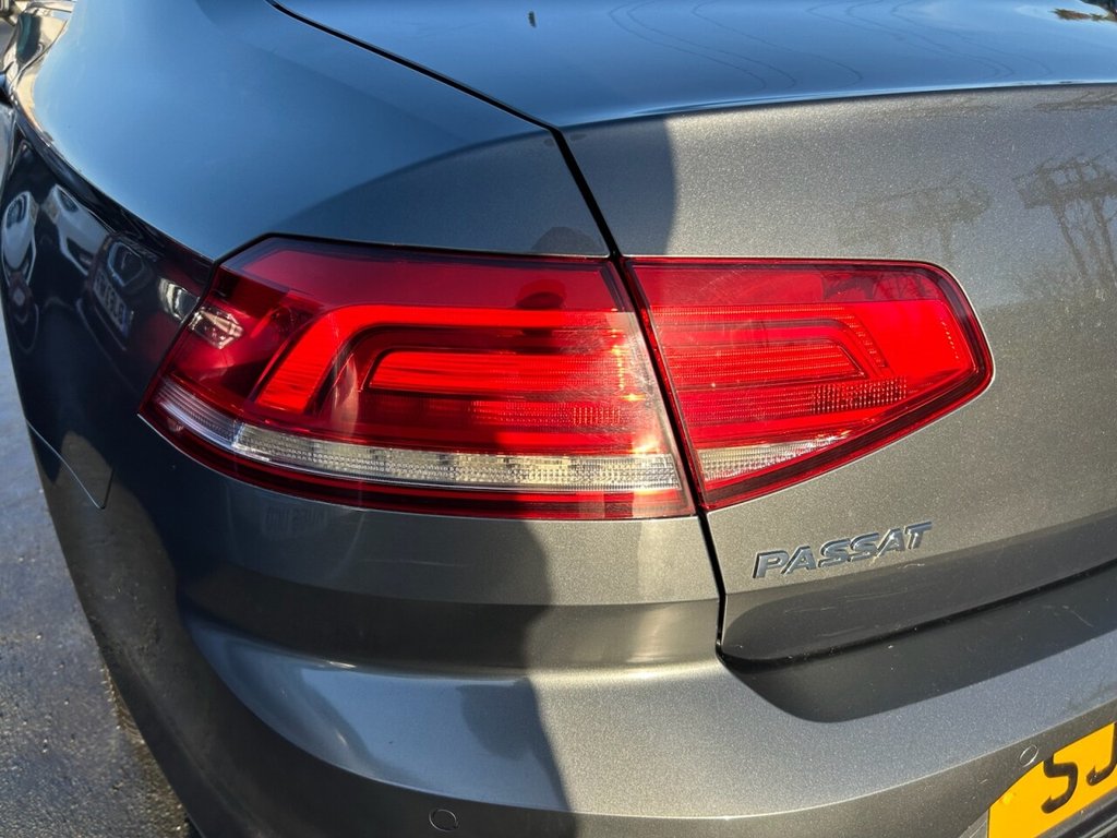 Used Volkswagen Passat 2015 for sale - 76768628: Photo 32