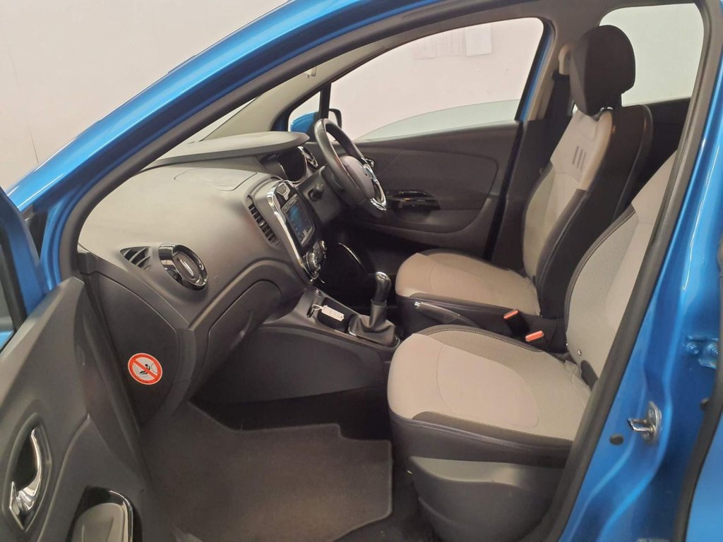 Used Renault Captur 2014 for sale - 78181459: Photo 6