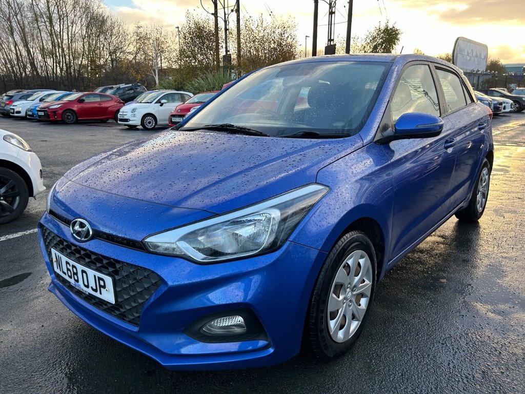 Used Hyundai i20 2018 for sale - 77236592: Photo 25