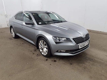 Used Skoda Superb 2016 for sale - 78382490: Photo