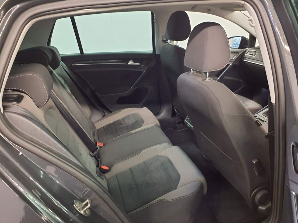 Used Volkswagen Golf 2018 for sale - 77498906: Photo 11