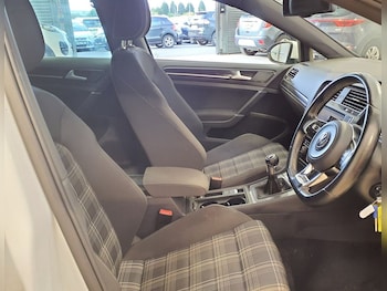 Used Volkswagen Golf 2013 for sale - 75832746: Photo