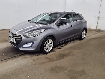 Used Hyundai i30 2014 for sale - 77027338: Photo