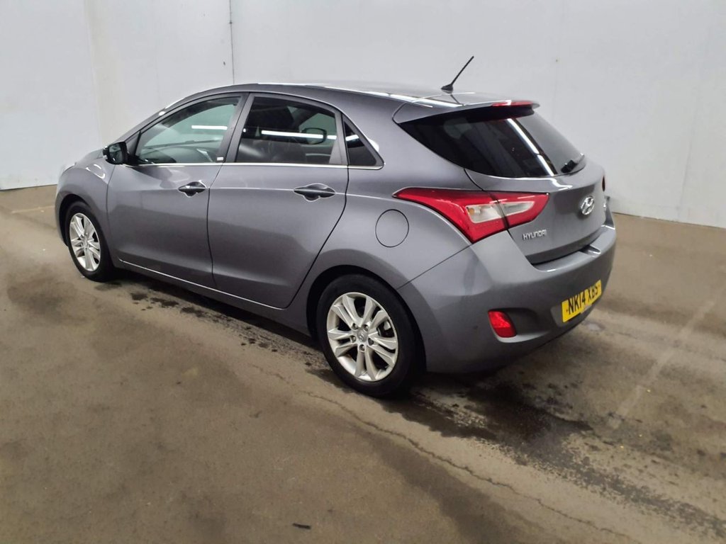Used Hyundai i30 2014 for sale - 77027338: Photo 4