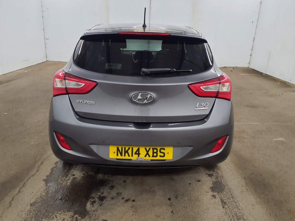 Used Hyundai i30 2014 for sale - 77027338: Photo 5