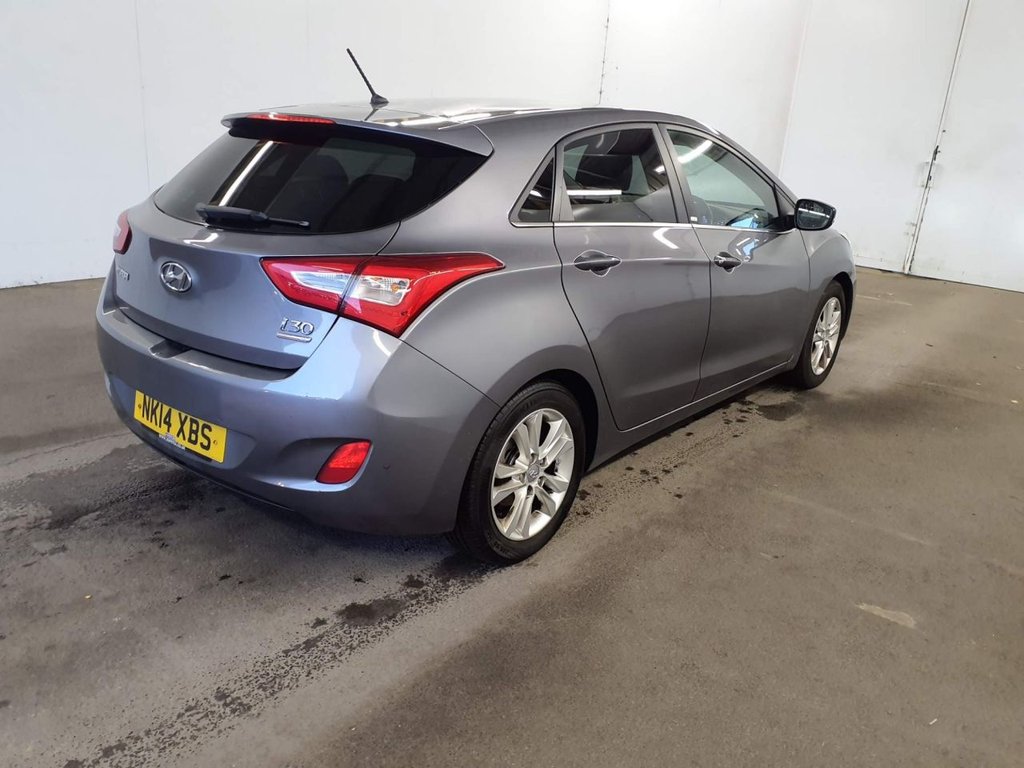 Used Hyundai i30 2014 for sale - 77027338: Photo 6