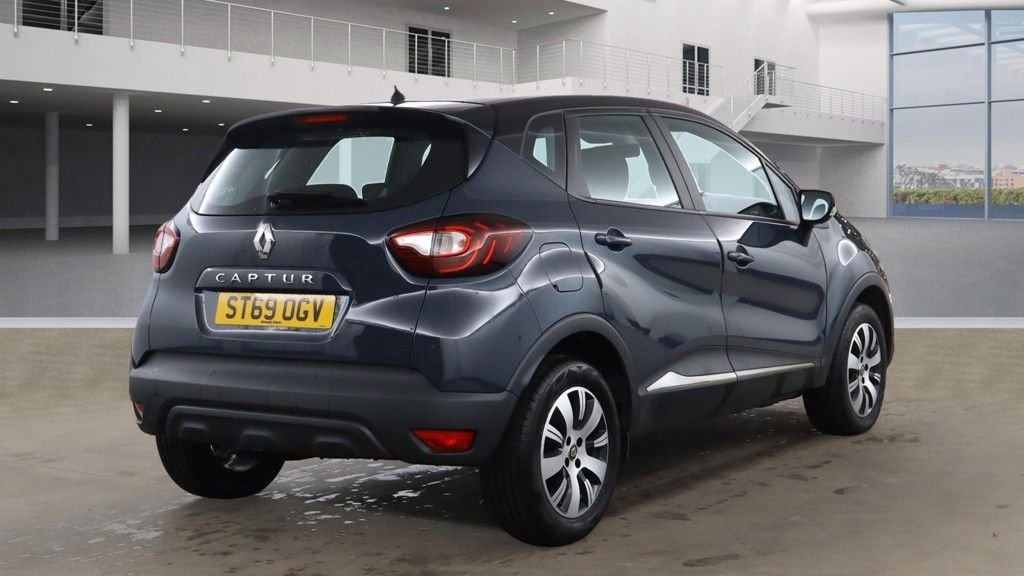 Used Renault Captur 2019 for sale - 76406978: Photo 4