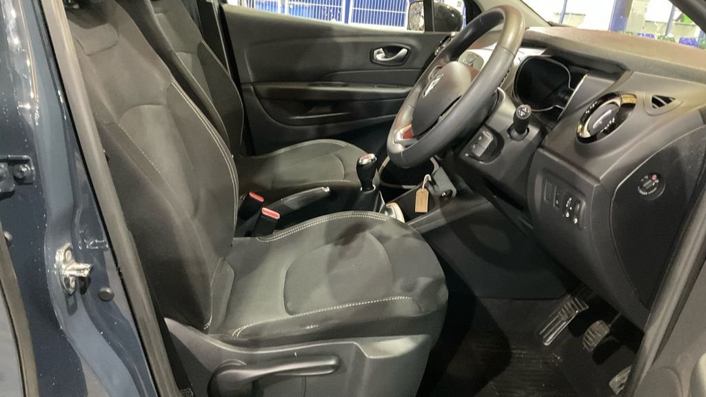 Used Renault Captur 2019 for sale - 76406978: Photo 7