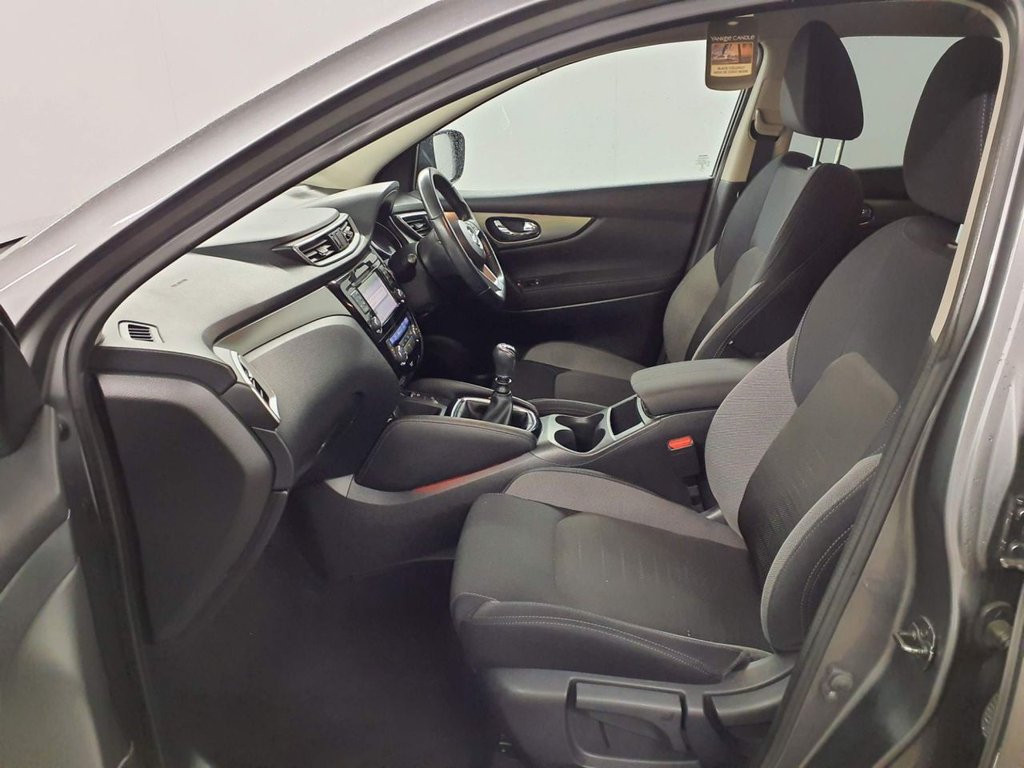 Used Nissan Qashqai 2017 for sale - 77464215: Photo 8