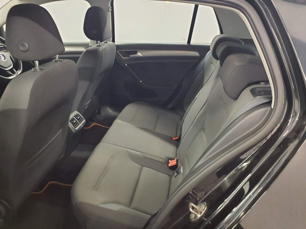 Used Volkswagen Golf 2015 for sale - 77719880: Photo 10