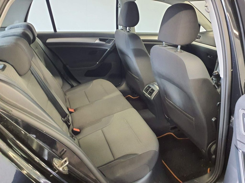 Used Volkswagen Golf 2015 for sale - 77719880: Photo 11