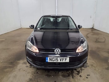 Used Volkswagen Golf 2015 for sale - 77719880: Photo