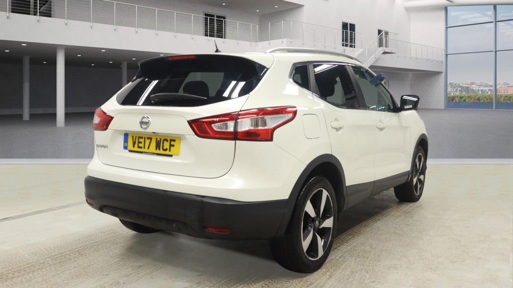 Used Nissan Qashqai 2017 for sale - 77557895: Photo 5