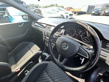 Used Skoda Rapid 2016 for sale - 76023806: Photo