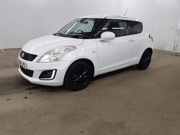 Used Suzuki Swift 2016 for sale - 77905370: Photo