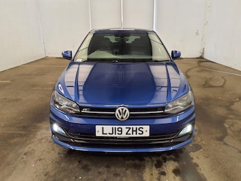 Used Volkswagen Polo 2019 for sale - 77680740: Photo