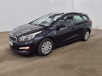 Used Kia Ceed 2015 for sale - 76323584: Photo 4