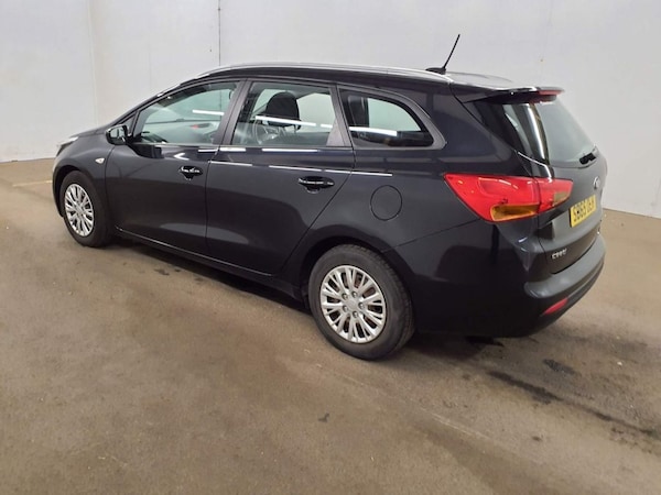 Used Kia Ceed 2015 for sale - 76323584: Photo 5