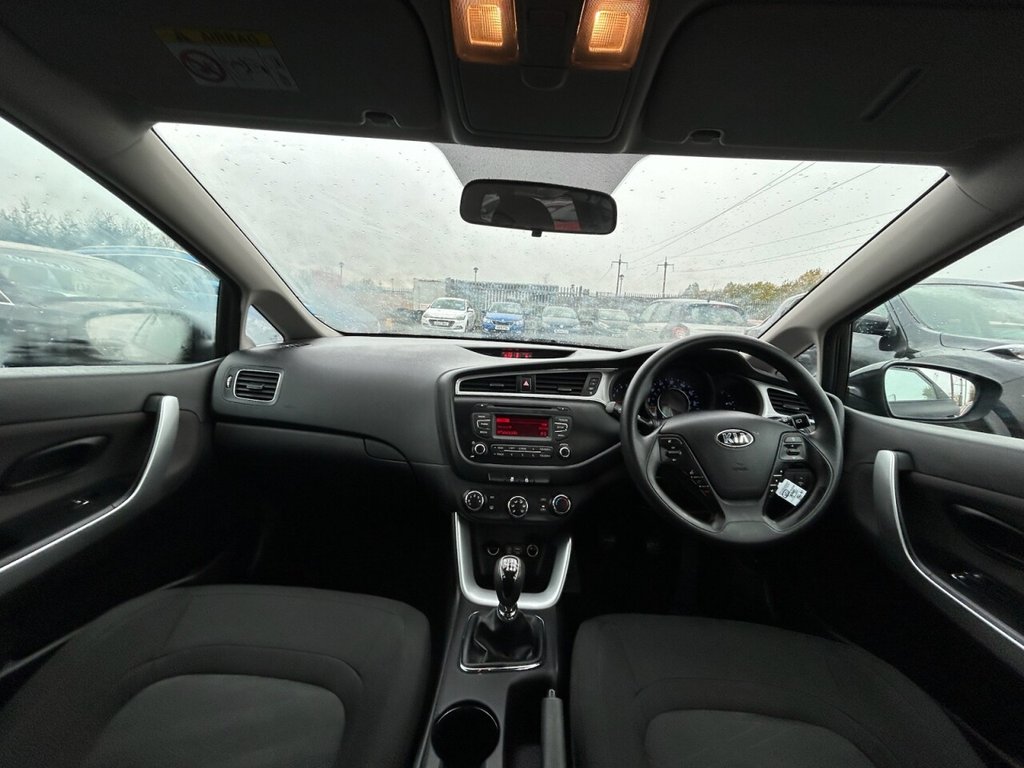 Used Kia Ceed 2015 for sale - 76323584: Photo 8